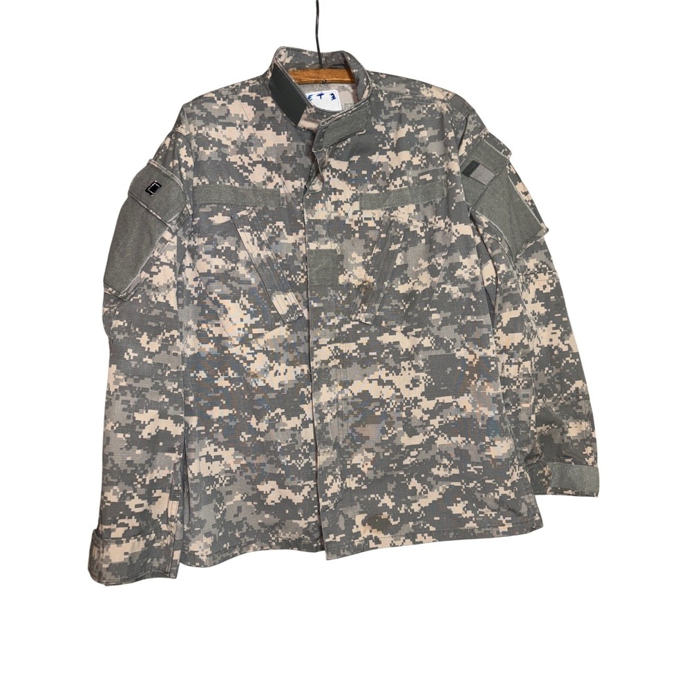 US Army ACU Digital Camo Combat Uniform Shirt UCP Tactical Gorpcore Desert